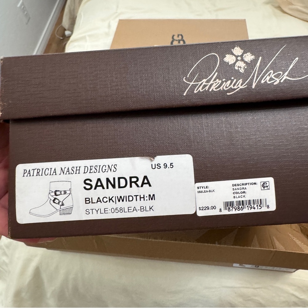 EUC Patricia Nash leather booties - Picture 2 of 5